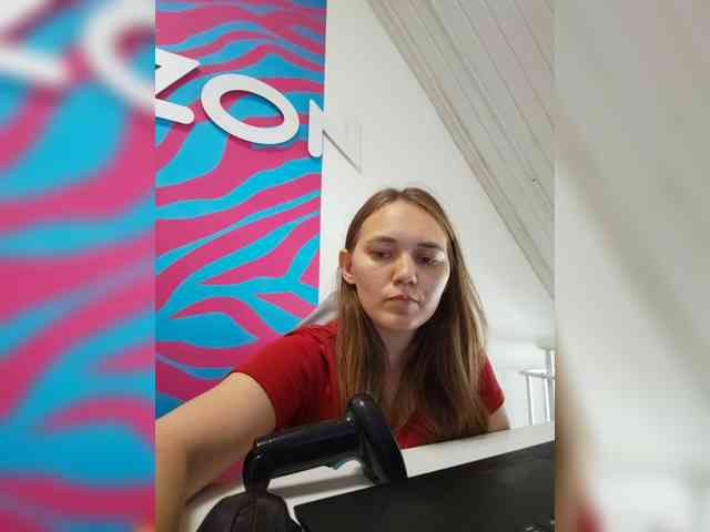 Alisawyn's cam show statistics and live stream