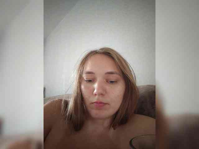 AlisaWyn webcam