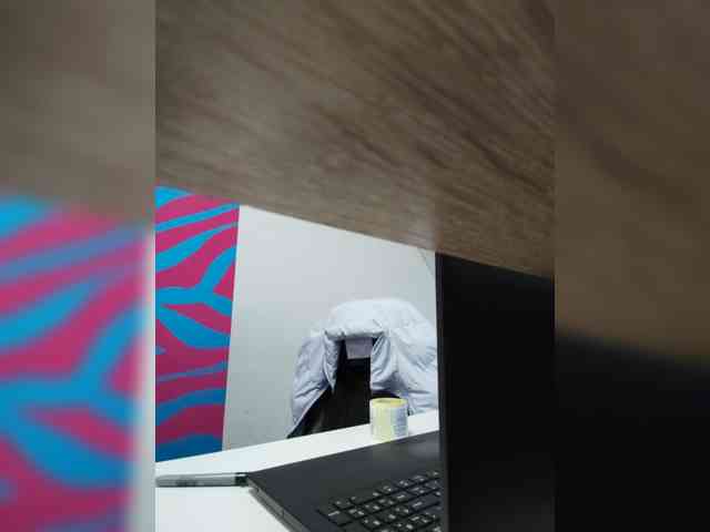 Kisa75 Live Webcam on BongaCams