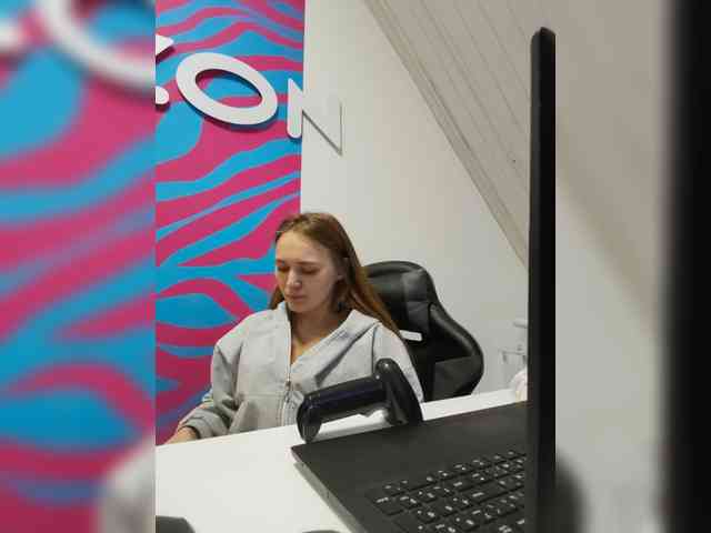 AlisaWyn webcam