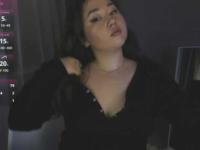 sweetie's BongaCams show and profile