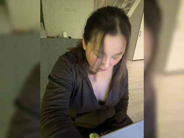 sweetie webcam