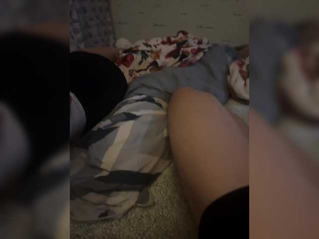 Devochka1010 live cam on BongaCams