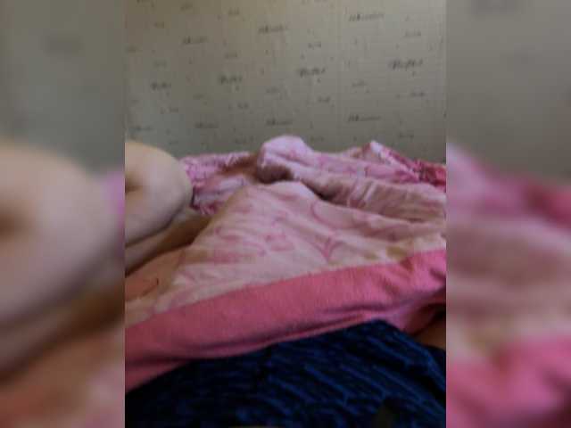 Devochka1010 live cam on BongaCams