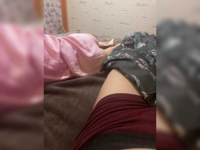 Devochka1010 live cam on BongaCams