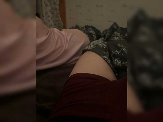 Devochka1010 live cam on BongaCams