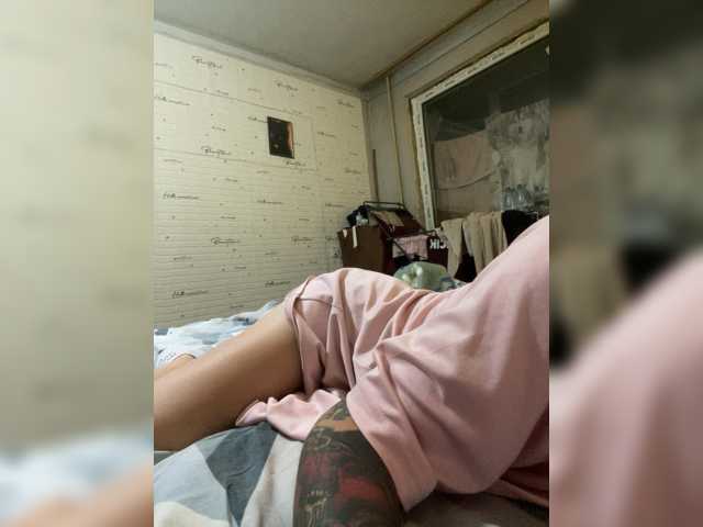 Devochka1010 live cam on BongaCams