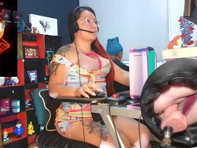 Leidydi223 live cam on BongaCams