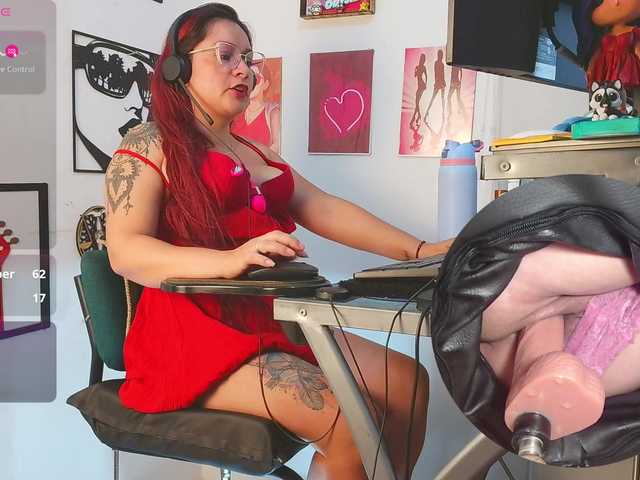 Leidydi223 live cam on BongaCams