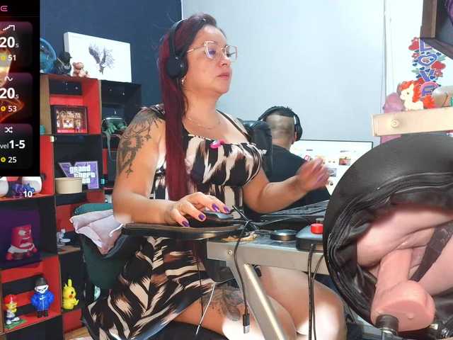 Leidydi223 live cam on BongaCams