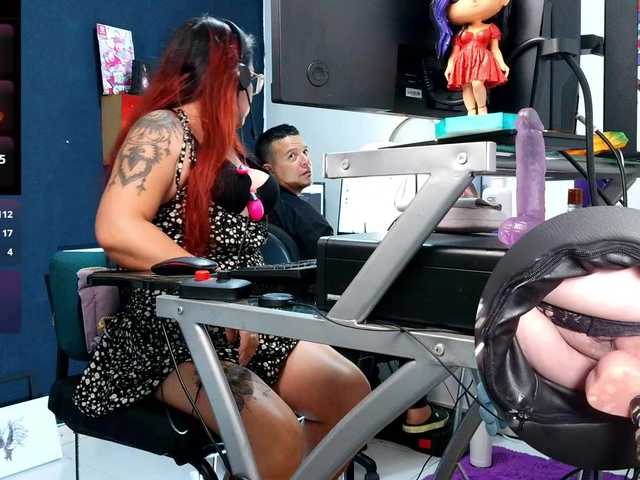 Leidydi223 live cam on BongaCams