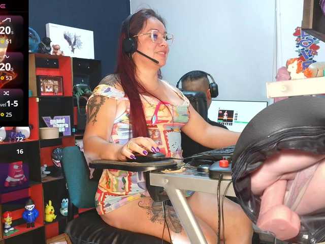 Leidydi223 live cam on BongaCams