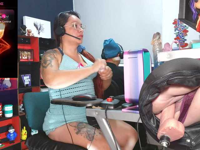 Leidydi223 live cam on BongaCams
