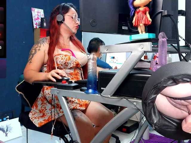Leidydi223 live cam on UnifiedCams