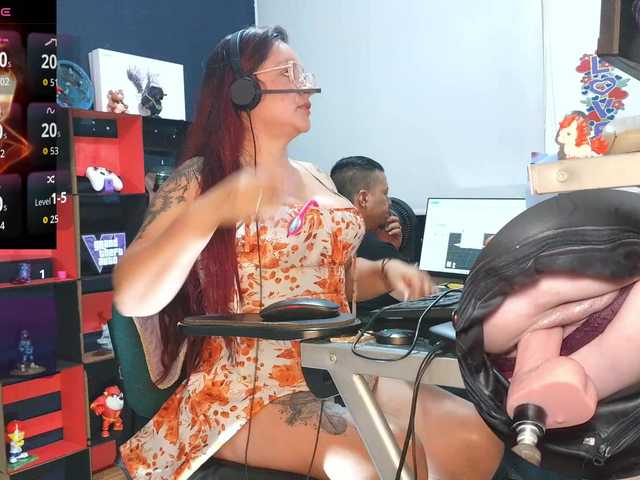 Leidydi223 live cam on BongaCams