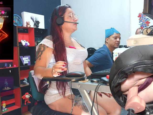Leidydi223 — live couple cam