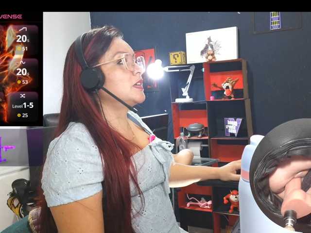 Leidydi223 live cam on BongaCams