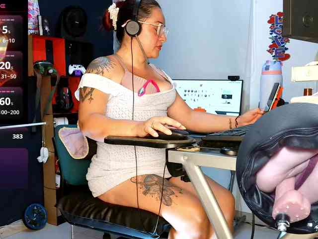 Leidydi223 webcam
