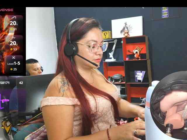 Leidydi223 webcam
