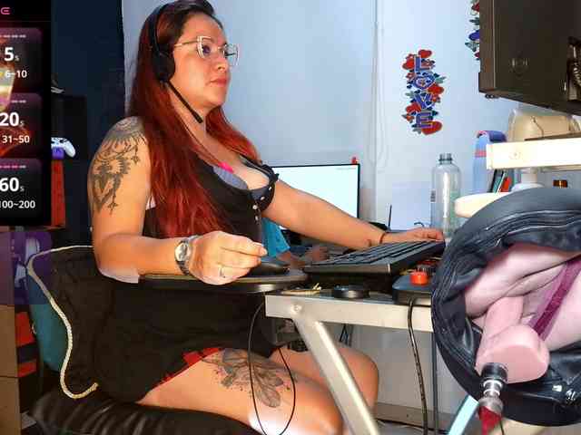 Leidydi223 webcam