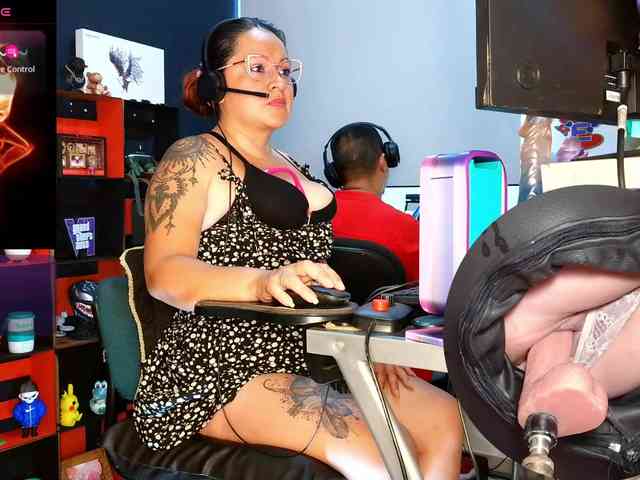 Leidydi223 webcam