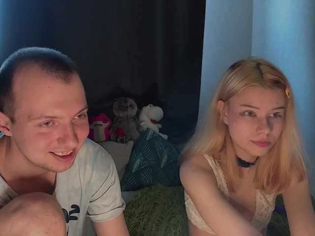 Z0mb1e's BongaCams show and profile