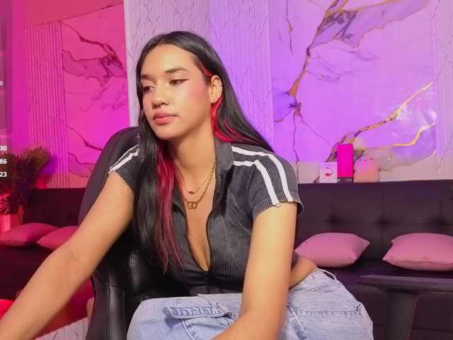 Artemiss-tay live cam on BongaCams