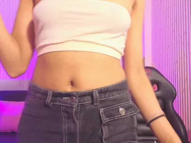 Artemiss-tay live cam on BongaCams