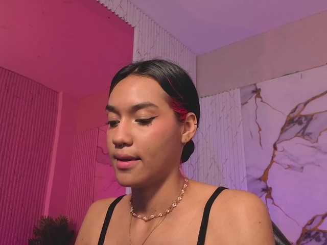 Artemiss-tay live cam preview