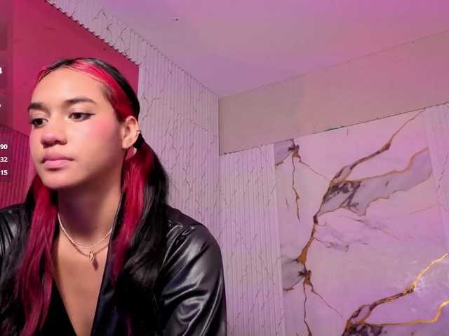 Artemiss-tay live cam on BongaCams