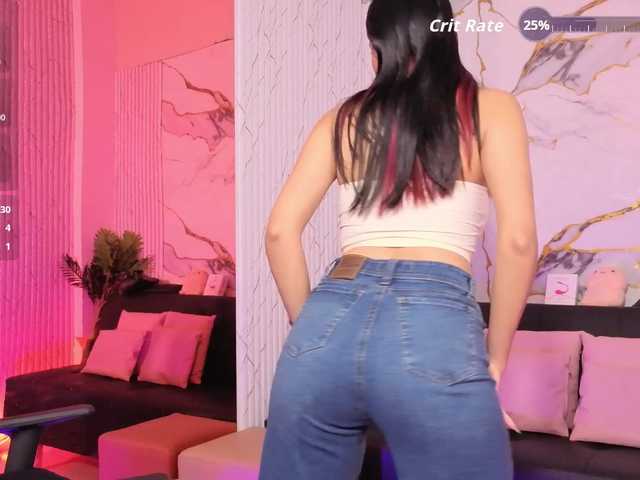 Artemiss-tay live cam on BongaCams