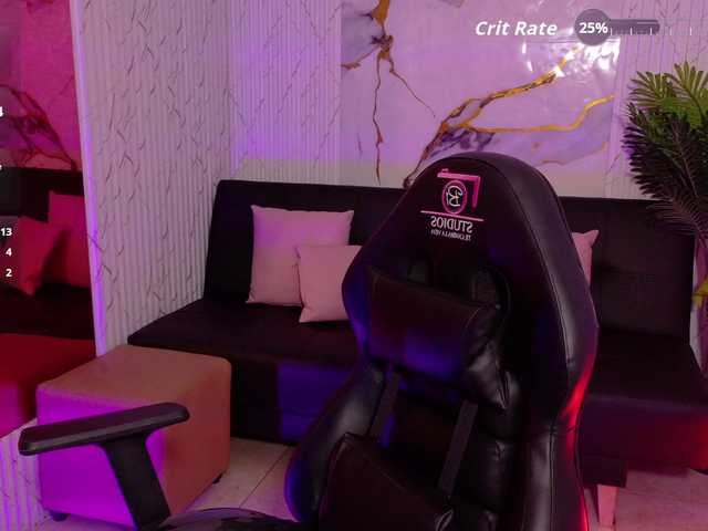 Artemiss-tay live cam on BongaCams