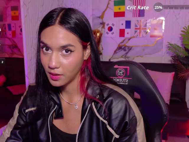 Artemiss-tay live cam on BongaCams
