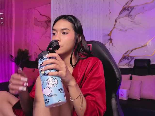 Artemiss-tay live webcam show