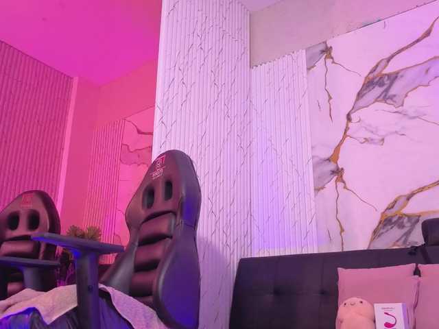 Artemiss-tay live webcam show