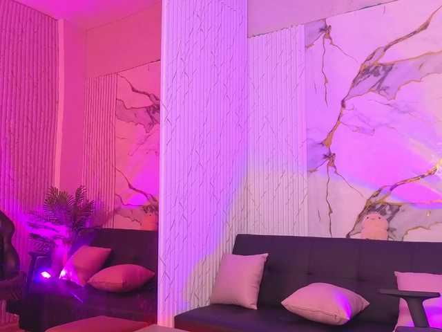 Artemiss-tay live cam on BongaCams
