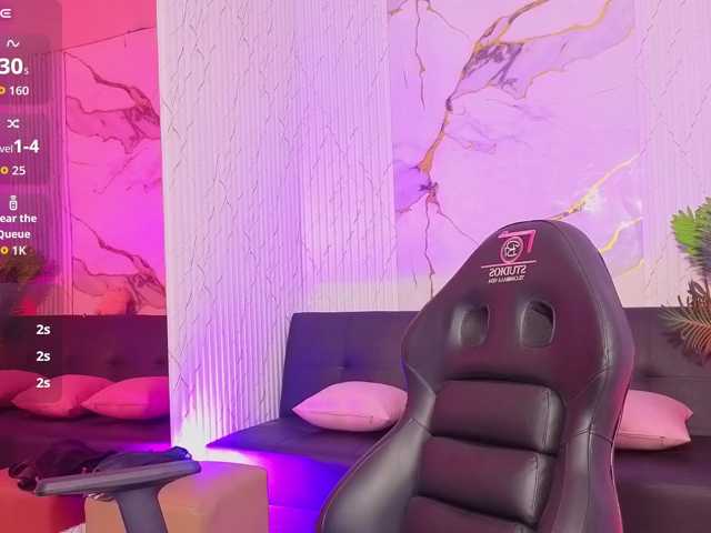Artemiss-tay live cam on BongaCams