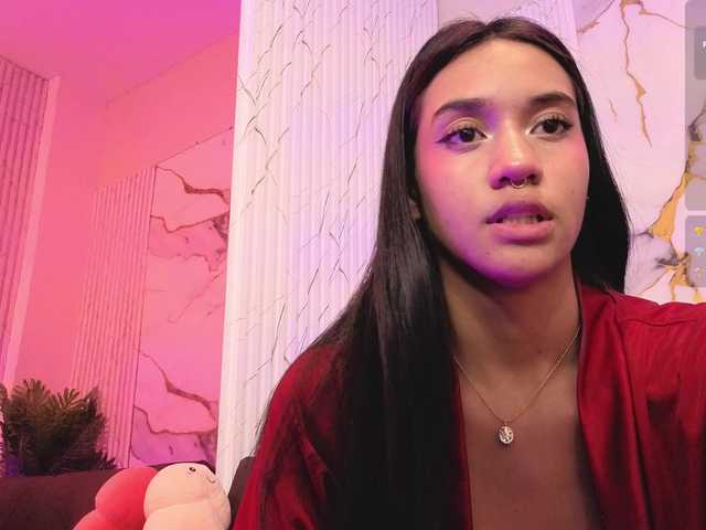 Artemiss-tay's BongaCams show and profile