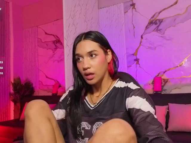 Artemiss-tay live cam on BongaCams