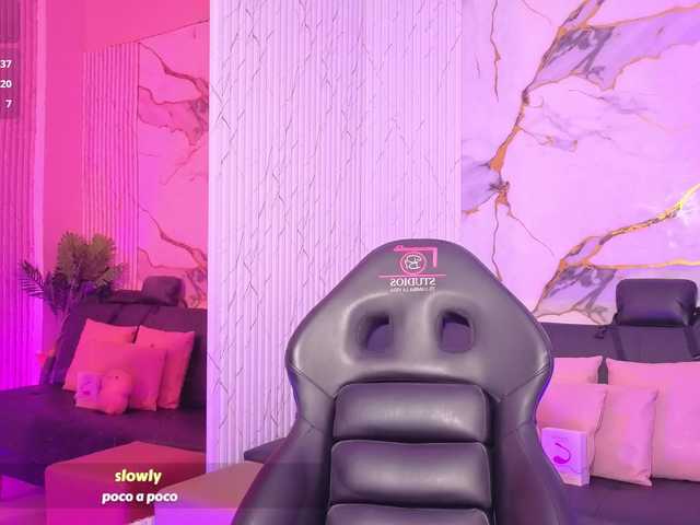 Artemiss-tay live webcam show