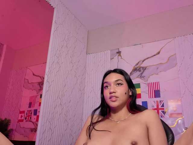 Artemiss-tay live cam on BongaCams