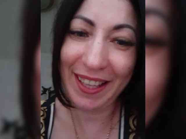 KristiSSS1 Live Webcam on BongaCams