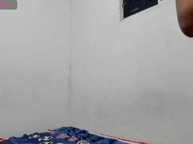 Hellen-scot- live cam on BongaCams