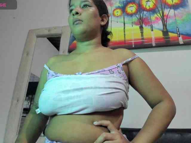 Hellen-scot- webcam