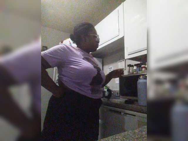 PiNK57CHEVY1 live cam on BongaCams