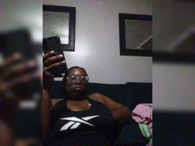 PiNK57CHEVY1 live cam on BongaCams