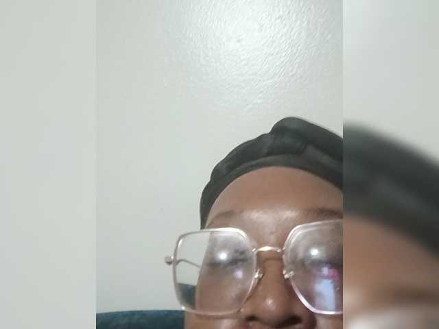 PiNK57CHEVY1 live cam on BongaCams