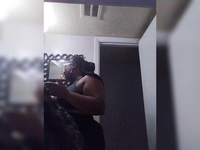 PiNK57CHEVY1 live cam on BongaCams