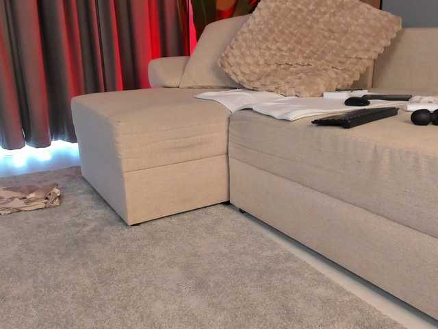BabeInBlush live webcam show