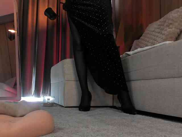 BabeInBlush webcam